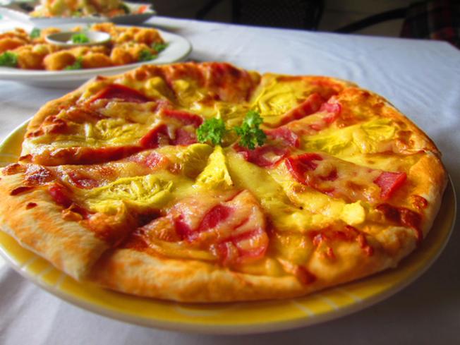 Món pizza tuyệt ngon tại nhà hàng Italian Pizzeria