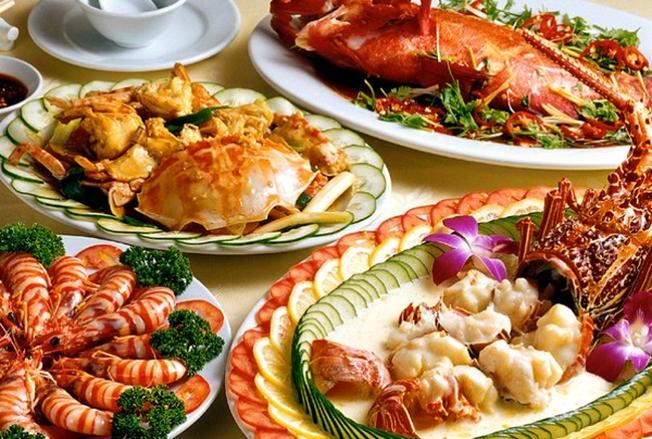 Những món ăn ngon hấp dẫn nổi tiếng của nhà hàng Làng Biển