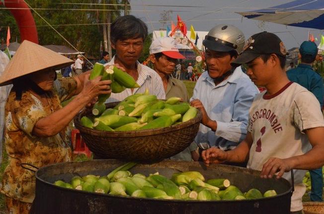 Lễ hội làm bắp nếp duy nhất ở Việt Nam