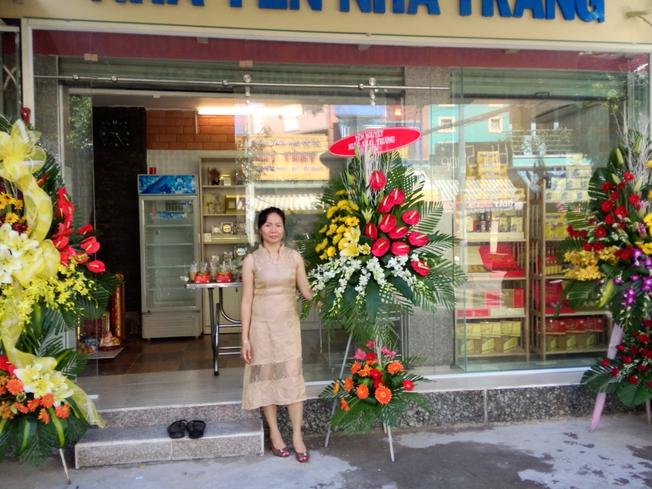 Một trong những cửa hàng bán yến xào Nha Trang uy tín