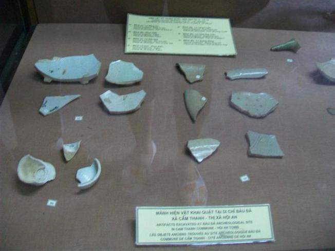 Mảnh hiện vật được khai quật ở Hội An