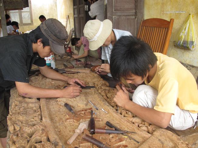 Những người thợ Kim Bồng luôn cố gắng giữ gìn nghề truyền thống